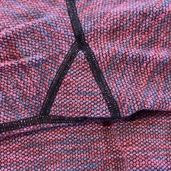 High rise wunder unders by lululemon - Picture 3 of 3